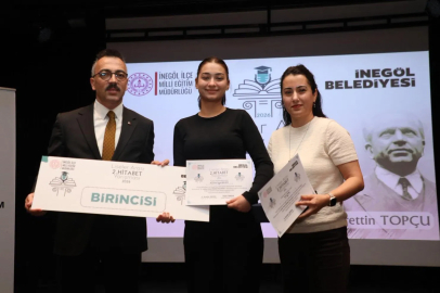 Bursa İnegöl'de liseliler hitabetini konuşturdu
