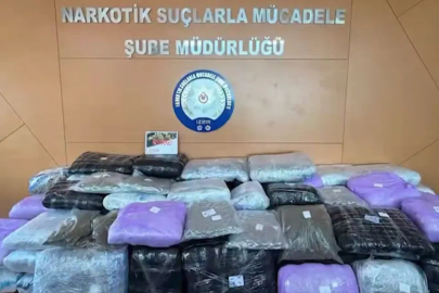 İzmir’de uyuşturucu operasyonu... 371 kilogram skunk ve esrar ele geçirildi